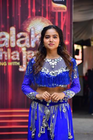Manisha Rani snapped on the set of Jhalak Dikhhla Jaa 11