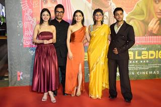 Nitanshi Goel, Aamir Khan, Pratibha Ranta, Kiran Rao, Sparsh Shrivastava attend the screening of Laapataa Ladies