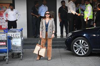 Rani Mukerji snapped at the Jamnagar airport