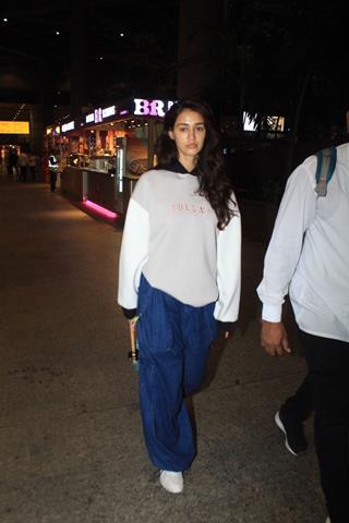 Disha Patani spotted at the airport