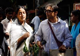 Rahul Bose and Raima Sen in the movie The Japanese Wife