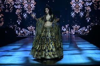 Divya Khosla Kumar snapped at the Lakme Fashion Week 2024