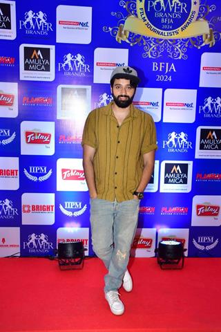 Utkarsh Sharma grace the Bollywood Film Journalist Awards 2024