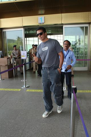 Sonu Sood spotted at the airport