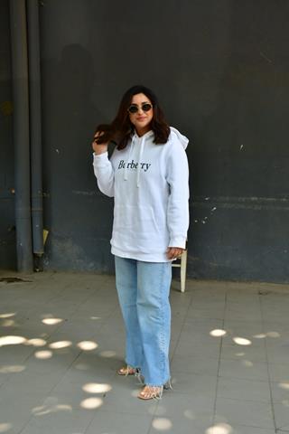 Parineeti Chopra snapped in Andheri 