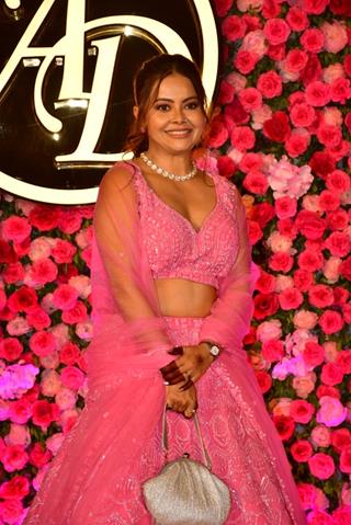 Devoleena Bhattacharjee attend Aarti Singh's Sangeet ceremony