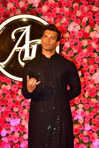 Karan Singh Grover attend Aarti Singh's Sangeet ceremony