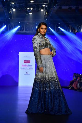 Tejasswi Prakash grace Bombay Times Fashion Week for Kshitij Chaudhary show Day 2 