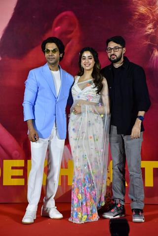 Rajkummar Rao and Janhvi Kapoor snapped at the song launch Dekha Tenu from Mr. & Mrs. Mahi movie