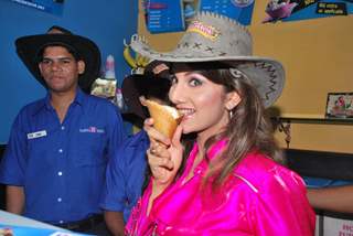 Rambha promotes Dolly of Quick Gun Murugun with Baskin Robbi