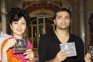 Sonal Sehgal and Himesh Reshammiya at the lunch of ''''RADIO'''' Music at Lalbaugh Ka Raja