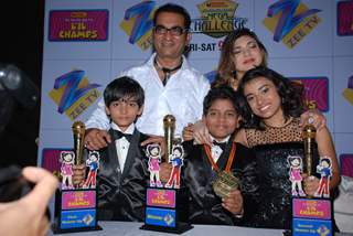 Abhijeet and Alka Yagnik on the sets of Sa Re Ga Ma Little Champs Grand Finale