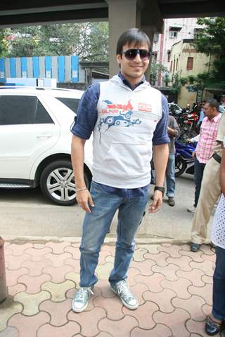 Vivek Oberoi at the promotional event of his upcoming event &quot;Kurbaan&quot; at Radio Mirchi office in Mumb