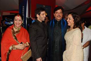 Shatrughan Sinha, Poonam Sinha, Luv Sinha and Hema Malini at Saadiyan film premiere