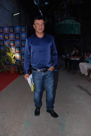 Anu Malik on the sets of &quot;Entertainment Ke Liye Kuch Bhi Karega&quot; at Filmistan