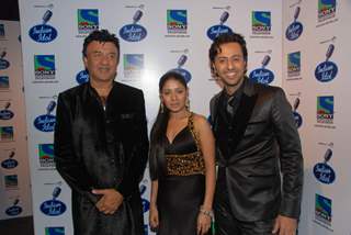Anu Malik, Sunidhi Chauhan and Salim Marchant at Indian Idol 5 grand finale at Filmistan