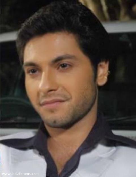 Mishal Raheja as Dutta Patil