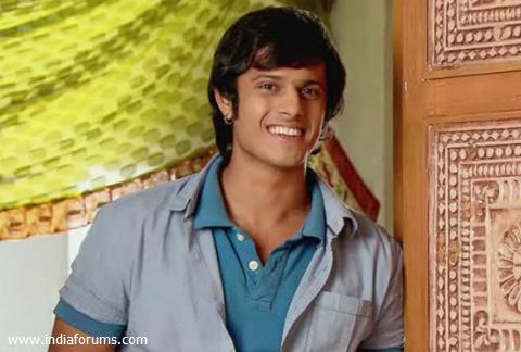 Neil Bhatt as Kesar