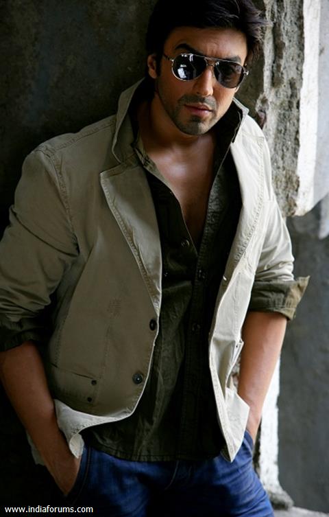 Ashish Chowdhry