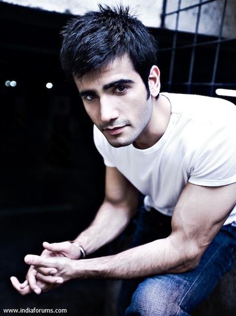 Karan Tacker