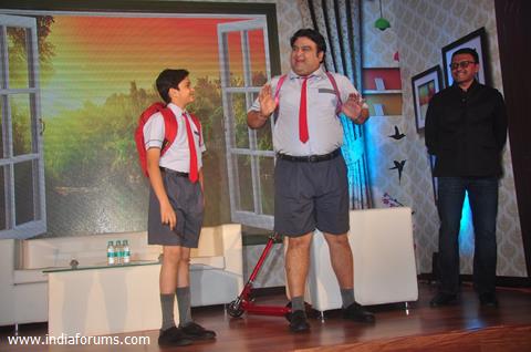 Cast of Goldie Ahuja - Matric Pass performs an act at the Launch
