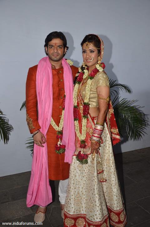 Karan Patel and Ankita Bhargava pose for the media at their Wedding Ceremony
