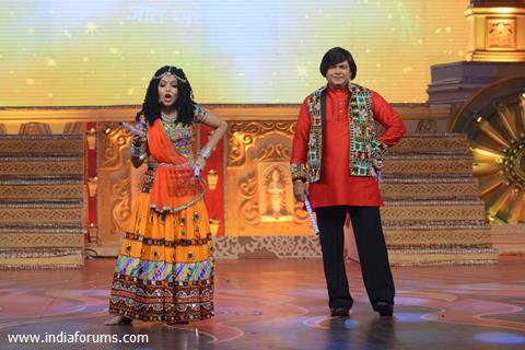 Sugandha and Suresh Menon Performs at Life OK Dussehra Special Programme - Jeet Sachchai Kee