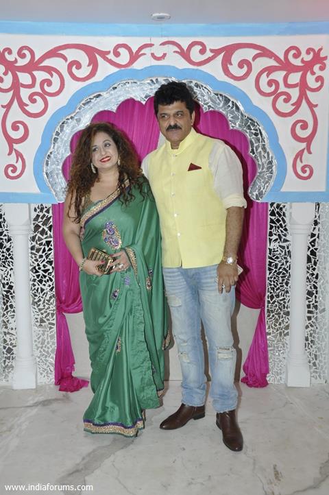 Rajesh Khattar and Vandana Sajnani at Sachin Joshi's Diwali Bash