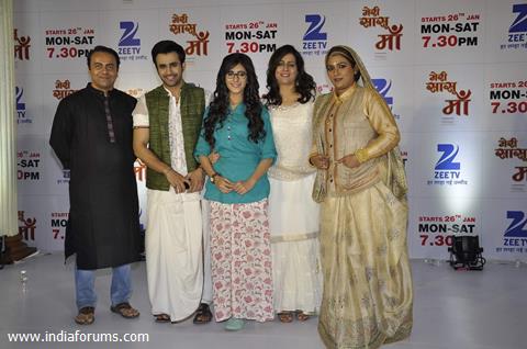 Cast of Zee TV's New Show 'Meri Sasu Maa' at the Launch