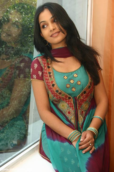 Shubhangi Aatre as Preeti