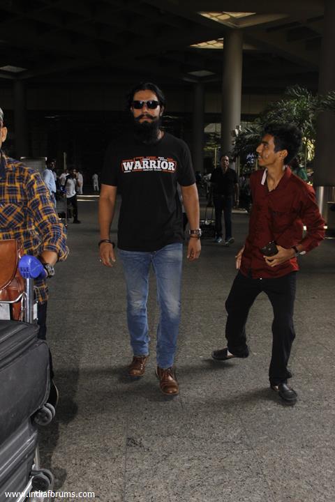 #AirportDiaries: Celebs Snapped at Airport!