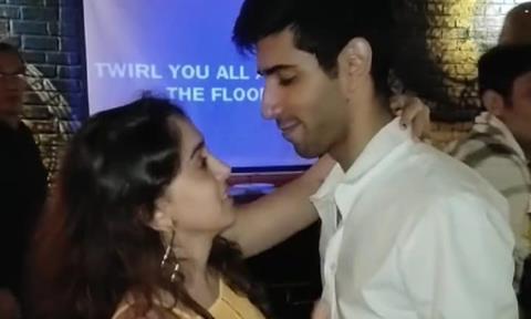 Ira Khan enjoying a romantic slow dance with boyfriend Mishaal Kirpalani 