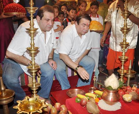 kapoor family at rk studios