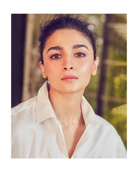 Alia Bhatt makeup