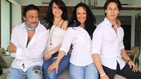 Jackie Shroff with his family