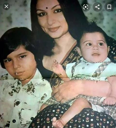 Sharmila Tagore with Kids