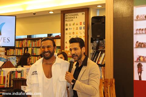 Umesh Pherwani and Terence Lewis spotted at the book launch 'The Body Switch' 