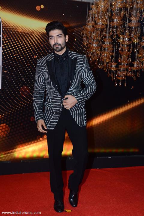 Gurmeet Choudhary grace the Red carpet at the India Most Stylish Awards 2022 