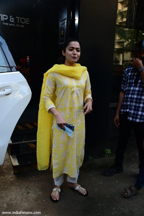 Rashmika Mandanna spotted in Juhu