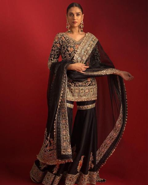 Aditi Rao Hydari | Bollywood Celebrity Designer Outfits