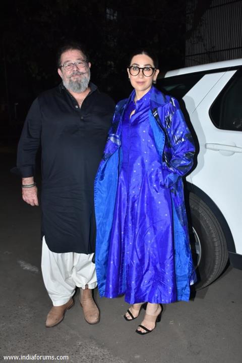 Karisma Kapoor and Kunal Kapoor snapped in Bandra