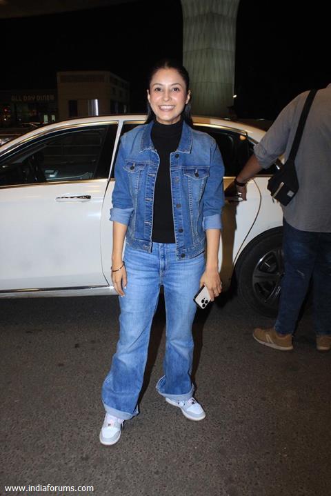 Shehnaaz Gill snapped at the airport 
