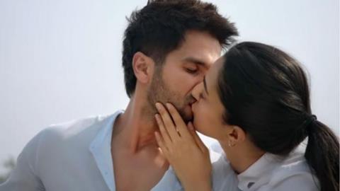 Kabir and Preeti's Passionate Kiss