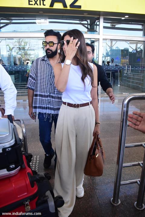 Shilpa Shetty and Raj Kundra snapped at the Goa airport to attend Rakul Preet and Jackky Baghnani's wedding