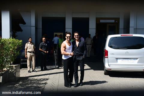Akshay Kumar and Tiger Shroff  snapped at the Kalina airport