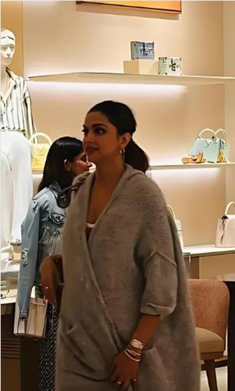 Deepika Padukone's elegant maternity style turns heads again: Unseen pic