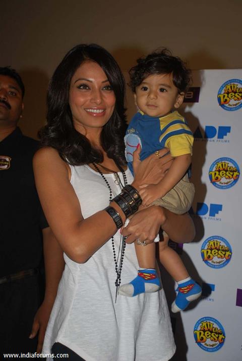 Bipasha Basu Promotes &quot;All the Best Film&quot; at Fame