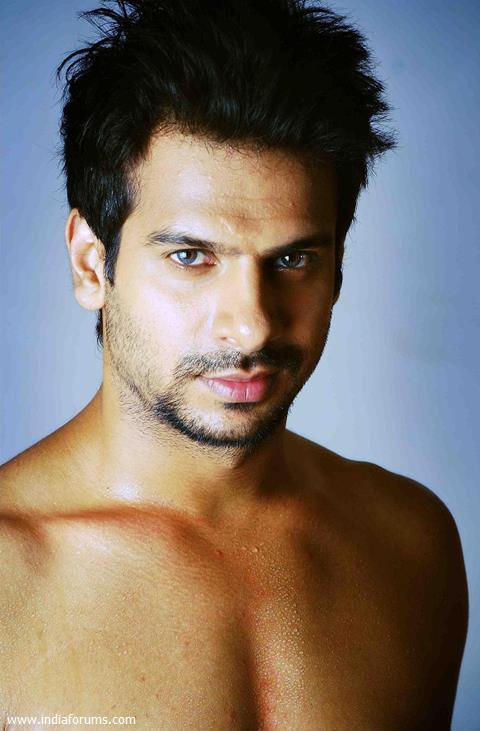 Karan Mehra