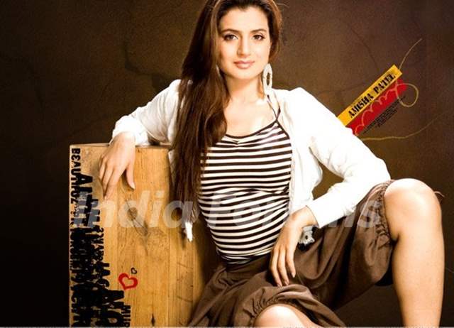 Amisha Patel 125