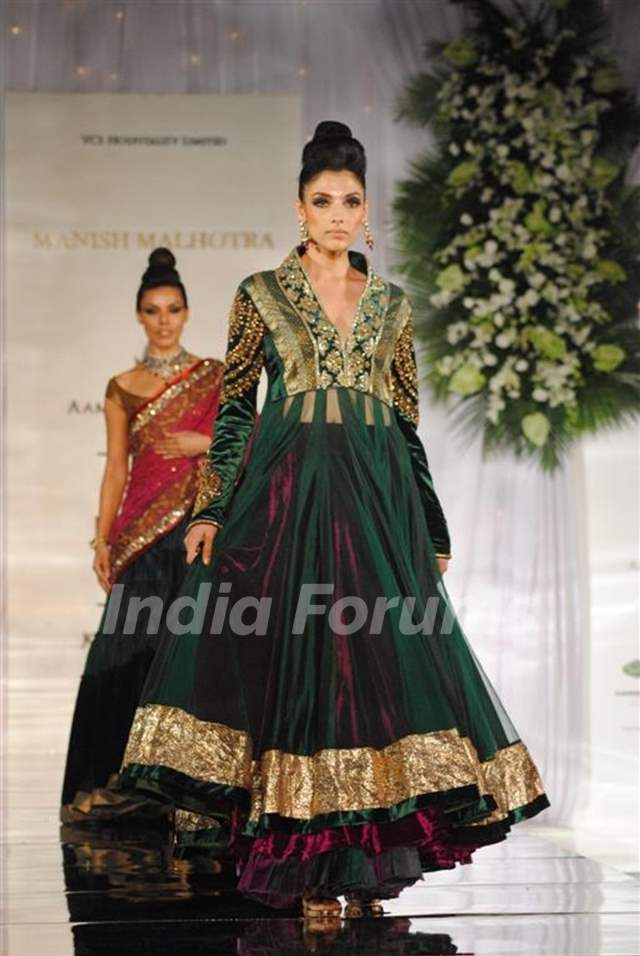 Latest Manish Malhotra Suits  Anarkali Designer Suits Collection  Manish  malhotra collection Fashion Manish malhotra